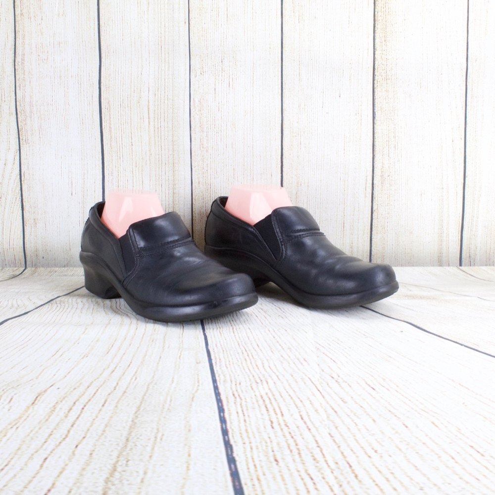 Ariat Side Stretch Slip On Clogs Black Leather 9 - Picture 3 of 8